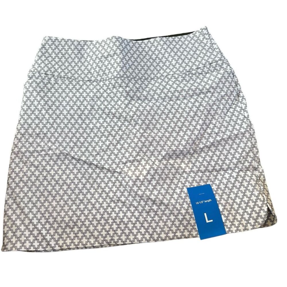S.C & CO Women's Geometric Tummy Control Skort Size L Multicolor